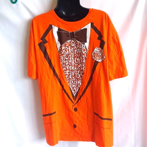 Gildan XL Tuxedo Graphic Tee | Party-Ready Look 💙🤵 - Picture 1 of 4